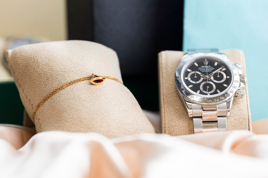 Van Cleef and Arpels Packaging Where Artistry Blooms Beyond Jewellery