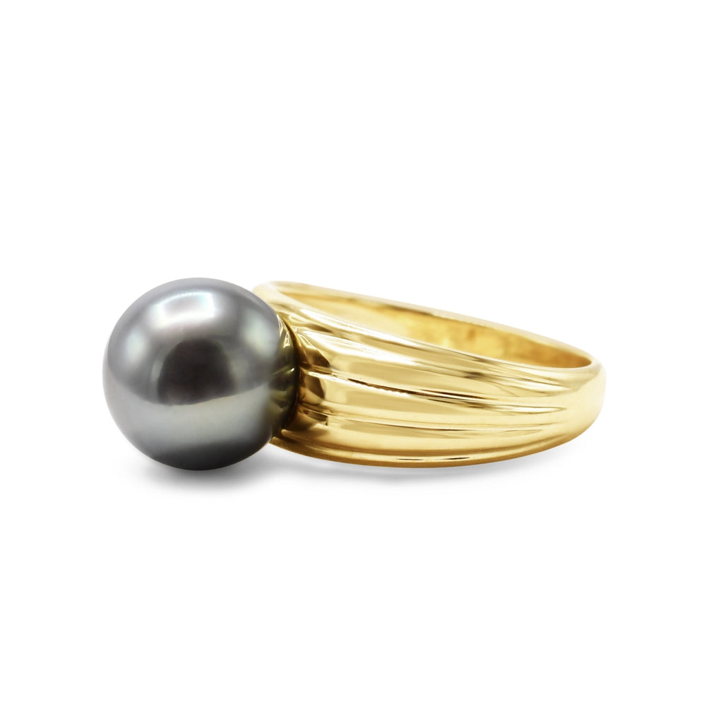 used 9mm Cultured Pearl Set Dress Ring - French Marks 18ct Yellow Gold