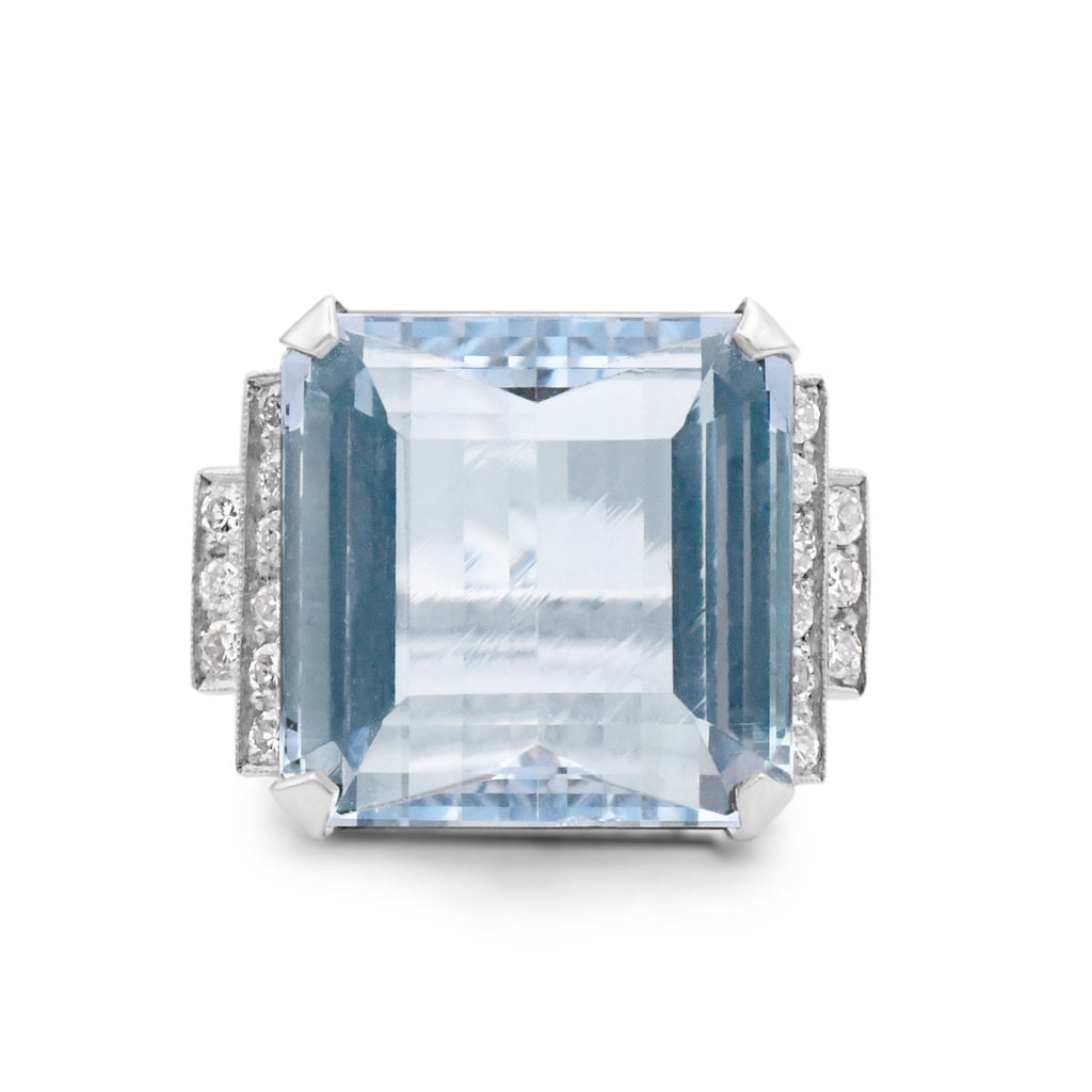 used Aquamarine Ring With Stepped Brilliant Cut Diamond Shoulders