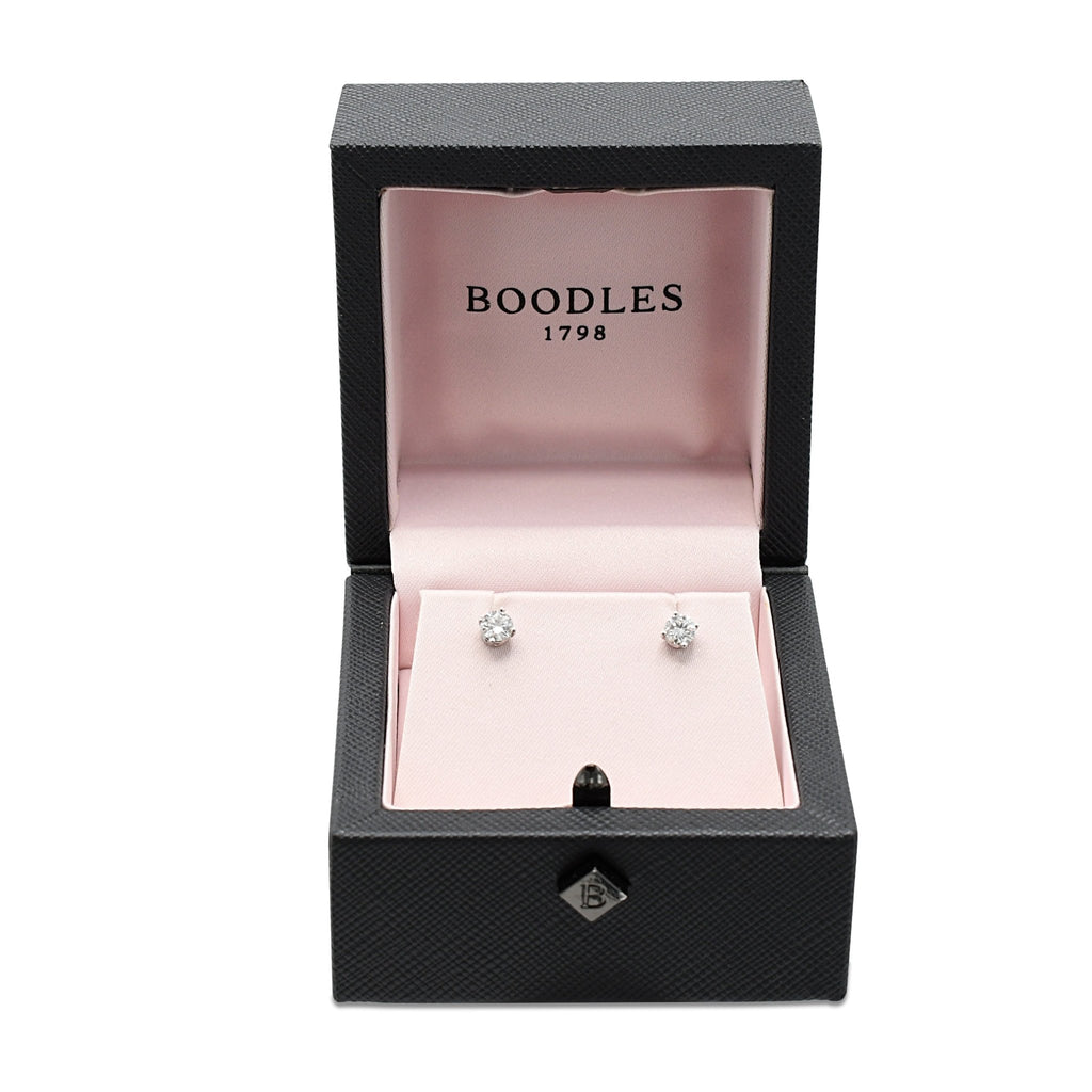 used Boodles Brilliant Cut Diamond Stud Earrings - Platinum