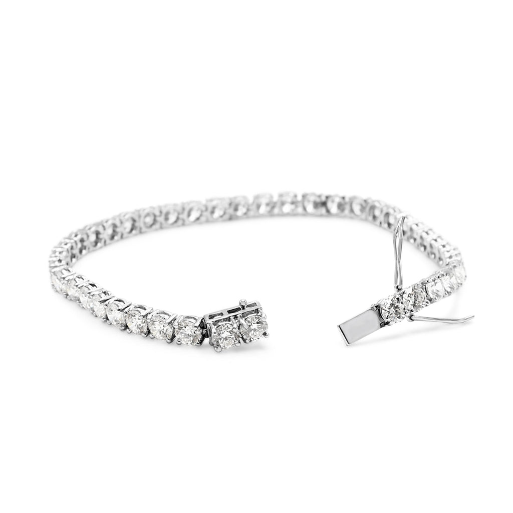 used Brilliant Cut Diamond Line Bracelet - 18ct White Gold