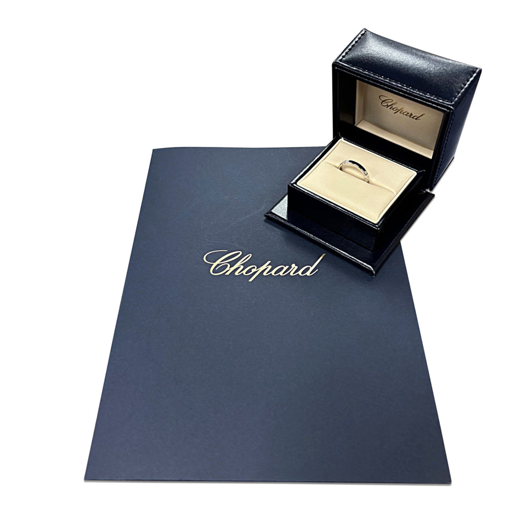 used Chopard Icecube Ring, 1 Diamond - 18ct White Gold Ref 827702 - 1229