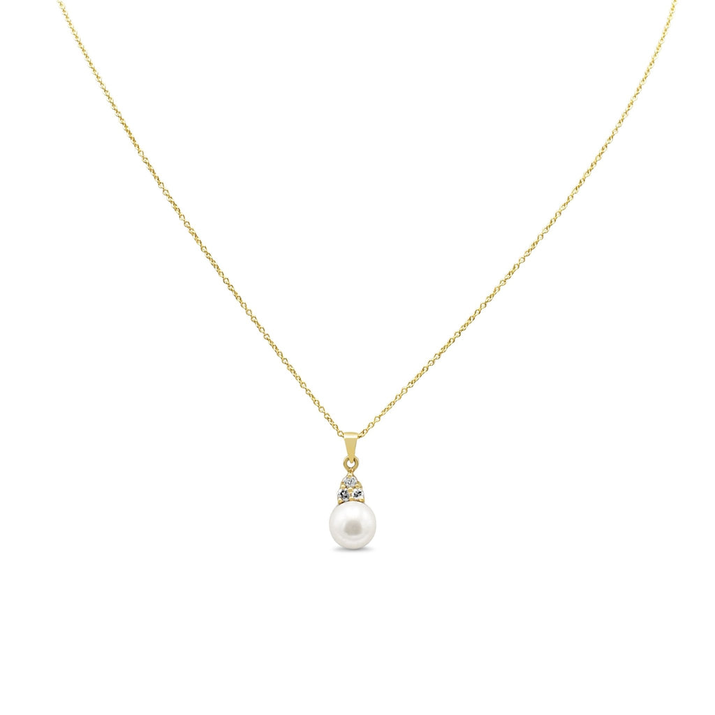 used Diamond & 7.5mm Cultured Pearl Pendant On 18ct 16" Trace chain