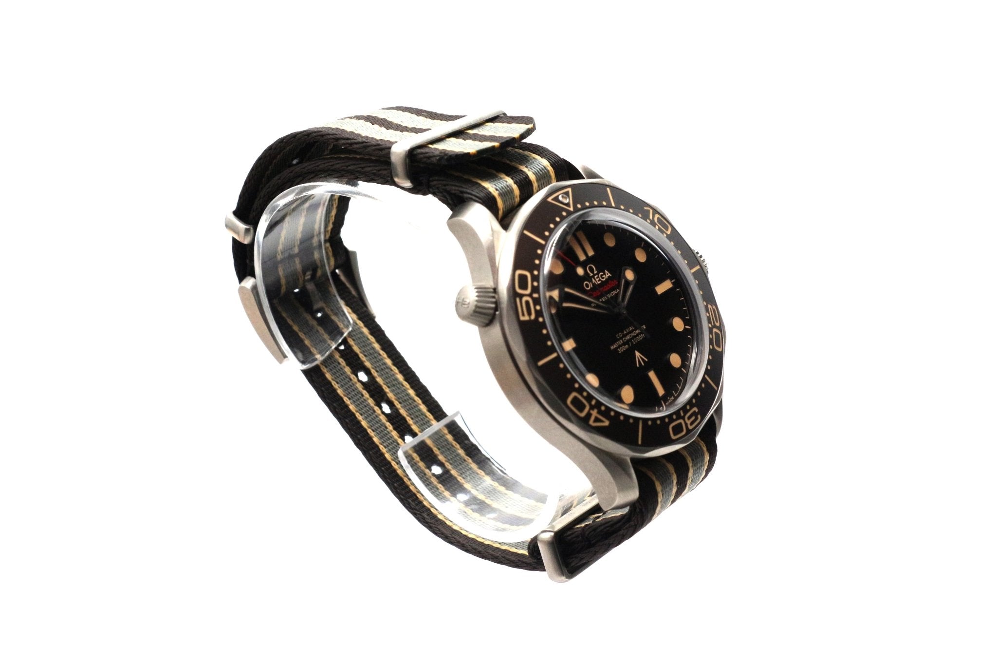 007 Sea Pre-Owned Omega Seamaster Diver James Bond 007 Watch I S&R