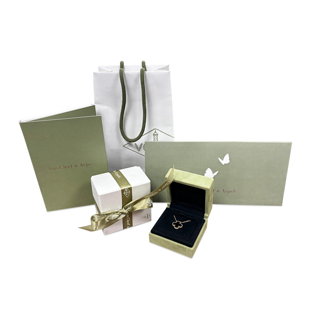 used Van Cleef & Arpels Onyx Vintage Alhambra Pendant Necklace