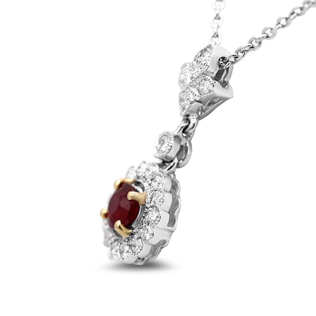 used 18ct White Gold Diamond & Ruby Cluster Drop Necklace 17"