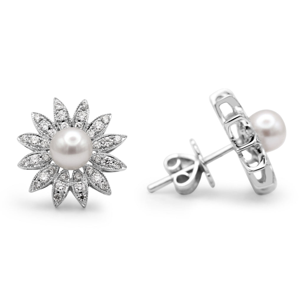 used 18ct White Gold Diamond & Cultured Pearl Flower Stud Earrings