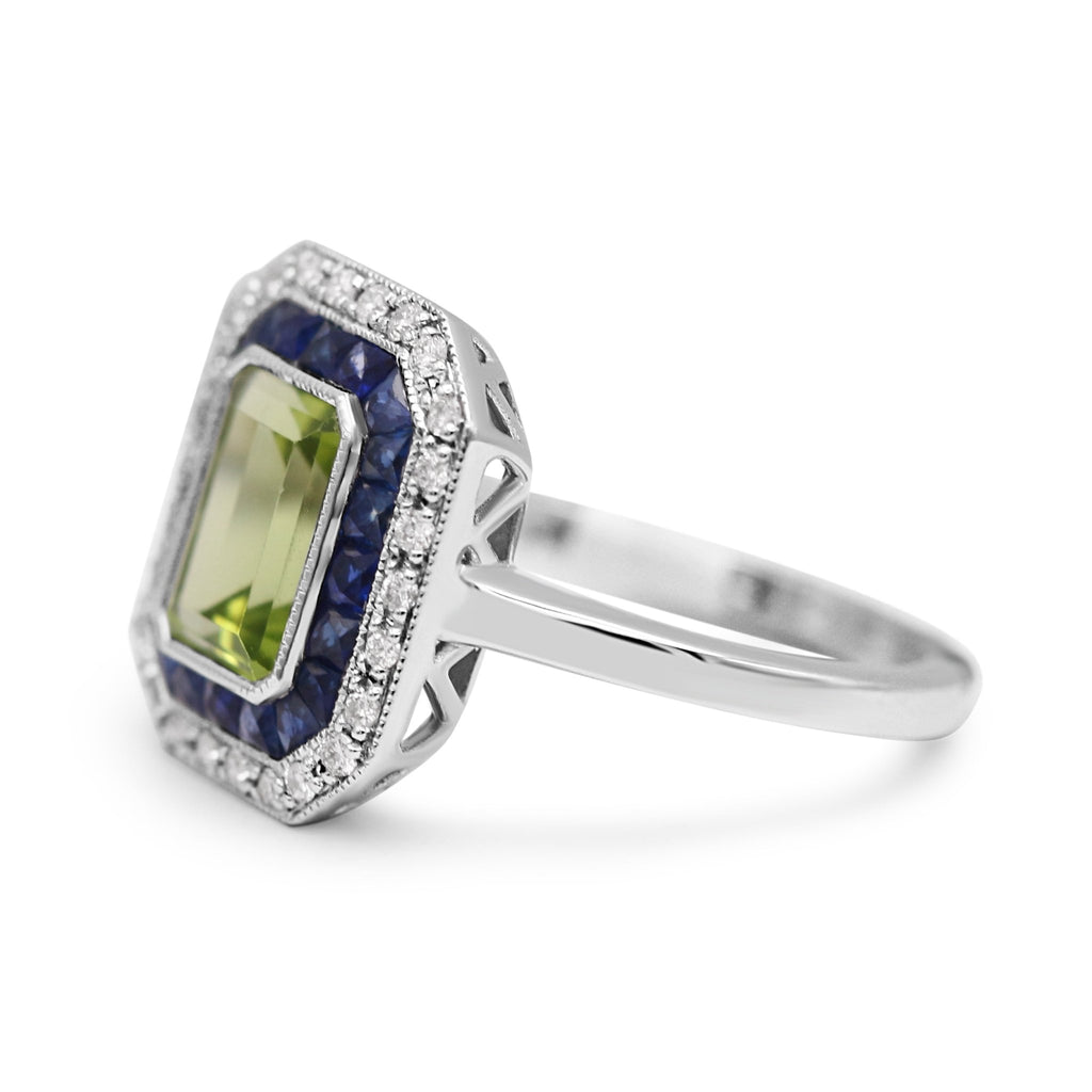 used 18ct White Gold Diamond, Peridot & Sapphire Target Cluster Ring