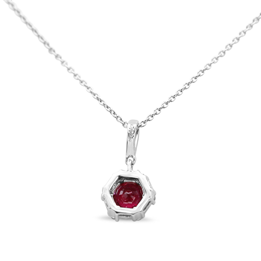 used 18ct White Gold Diamond & Ruby Cluster Pendant Necklace 17"