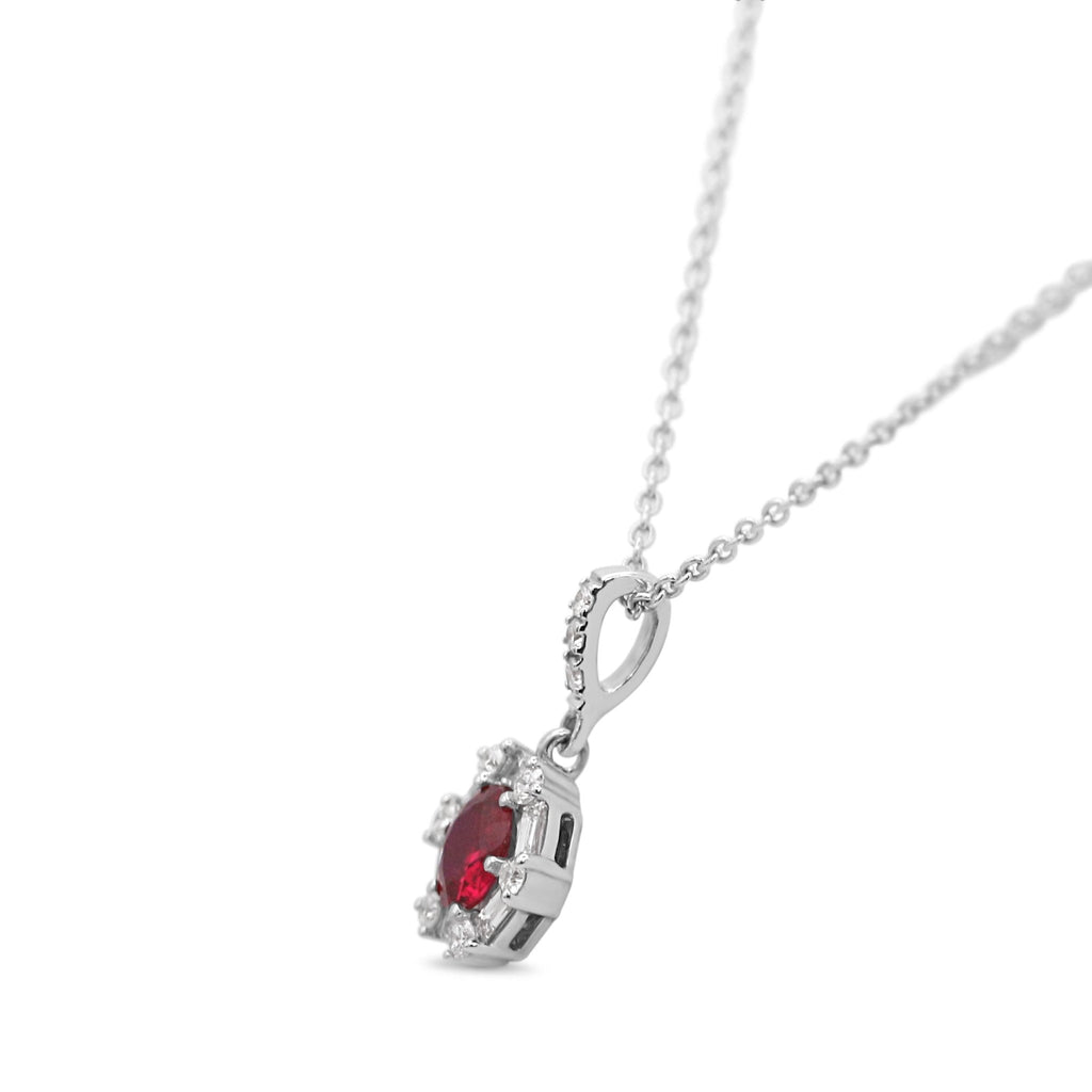 used 18ct White Gold Diamond & Ruby Cluster Pendant Necklace 17"