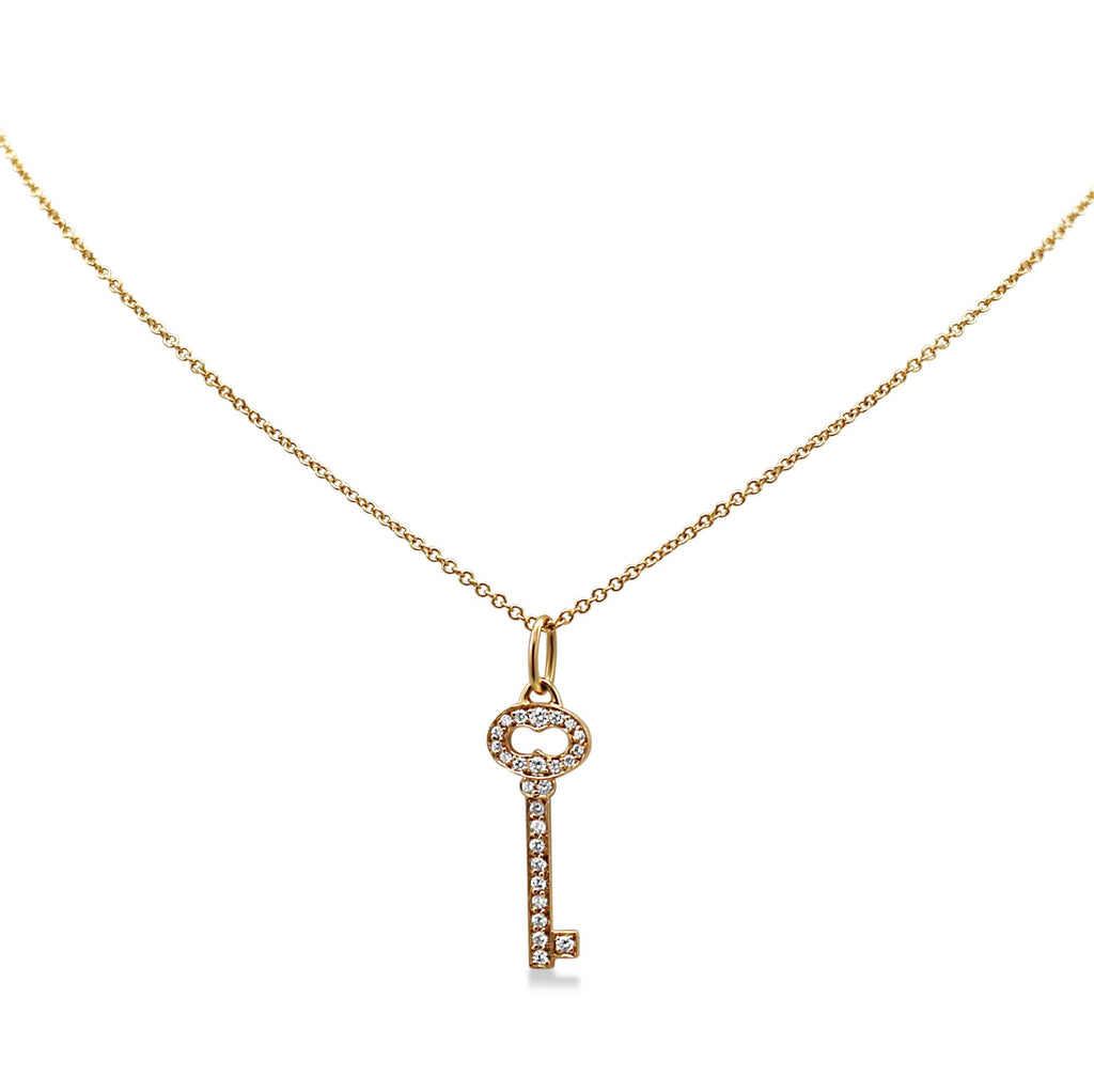 18Ct Yellow Gold Tiffany Co Vintage Oval Diamond Key Charm On Necklace