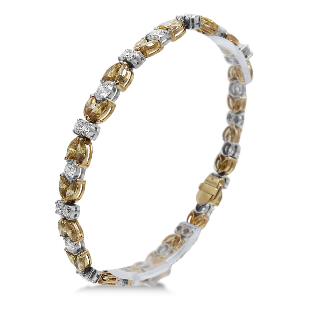 used 18ct Gold White & Fancy Yellow Diamond Set Bracelet