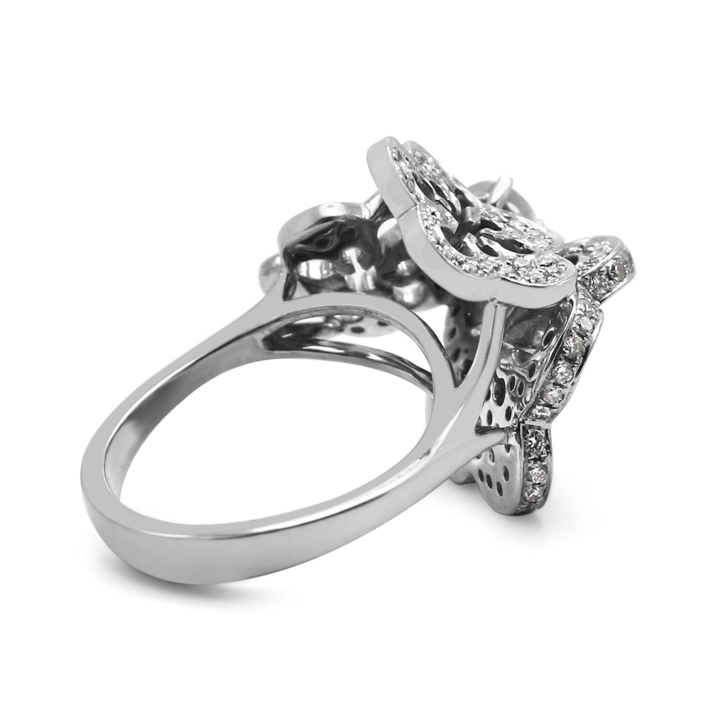 used Boodles 18ct Signature Blossom Ring