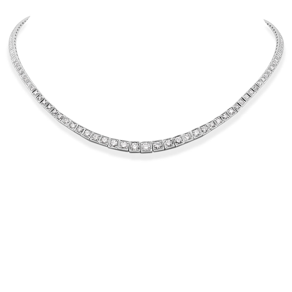 used Graduated Brilliant Cut Diamond Set Necklace