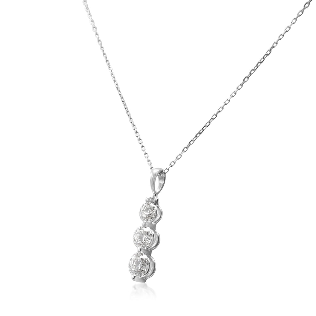 used Graduating Trilogy Brilliant Cut Diamond Pendant On 16" Necklace